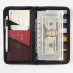 無印良品【パスポートケース】海外旅行にオススメしたい持ち物!使ってみた感想
